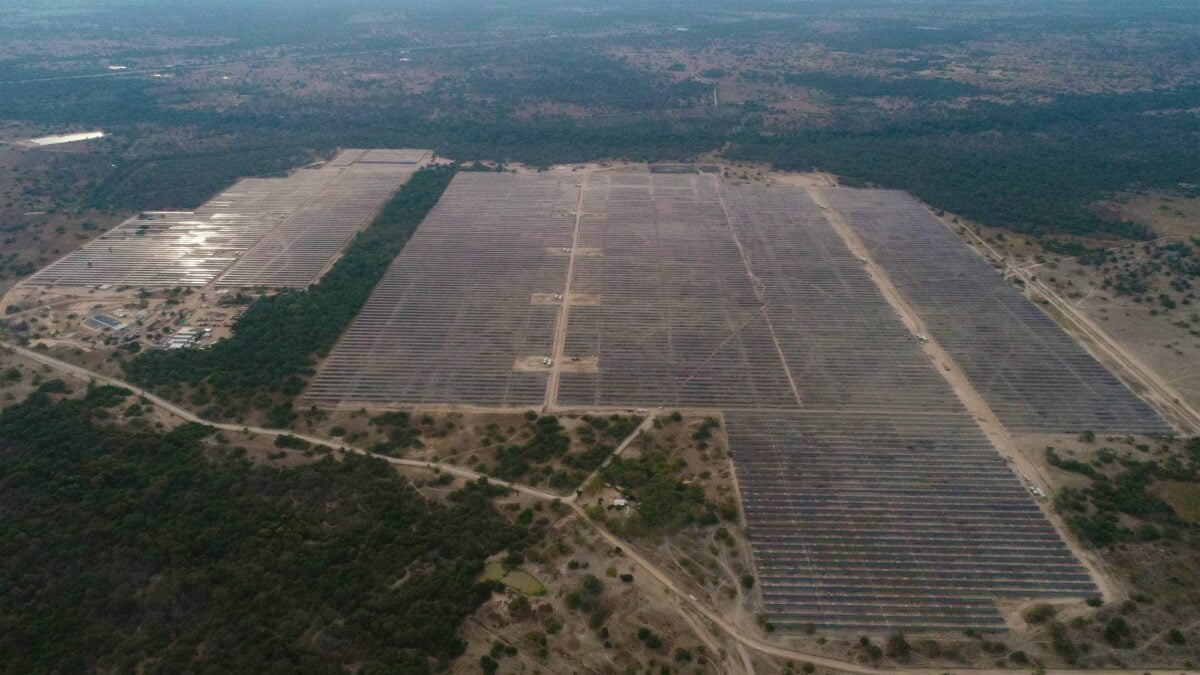 Inauguran la planta fotovoltaica más grande de colombia