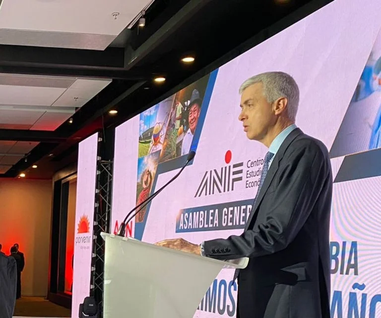 "La devaluación de la moneda tiene un impacto importante en las finanzas públicas"