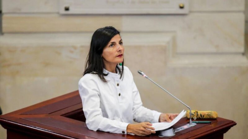 Gobierno indicó que por el momento Colombia no importará gas de Venezuela